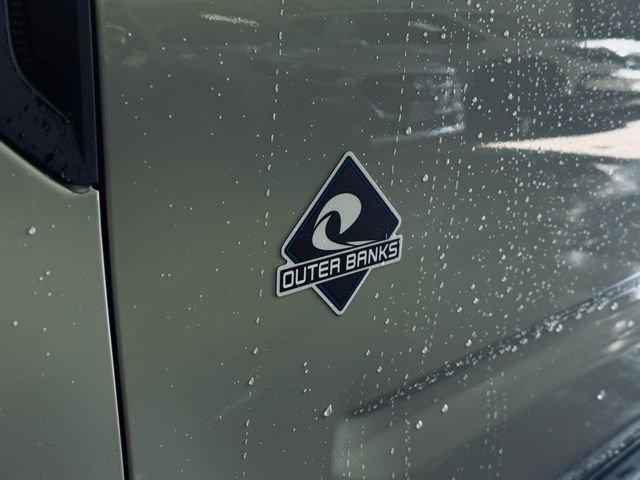 Used 2025 Ford Bronco Sport Outer Banks w/ Outer Banks Tech Package+ image 2