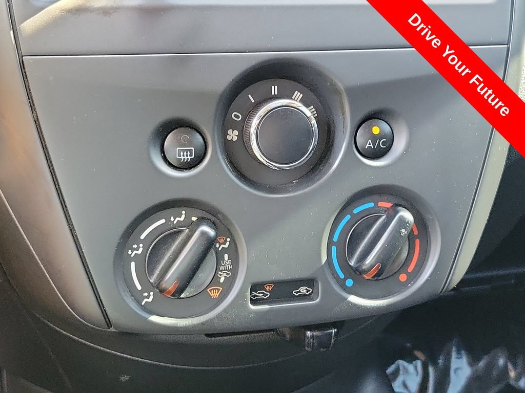 Used 2019 Nissan Versa S FWD image 12