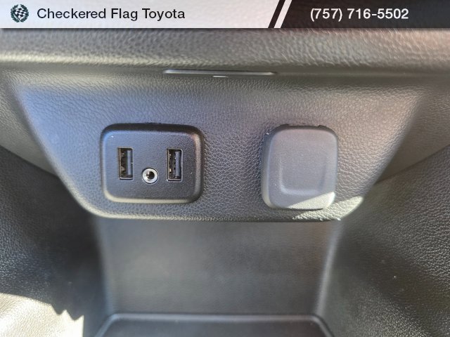 Used 2023 Chevrolet Traverse LS w/ Safety Package image 18