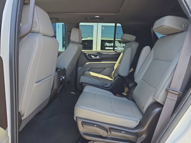 Certified 2022 GMC Yukon SLT w/ SLT Luxury Package RWD image 15