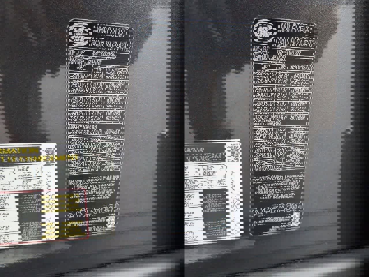 Used 2023 Land Rover Range Rover SE image 38