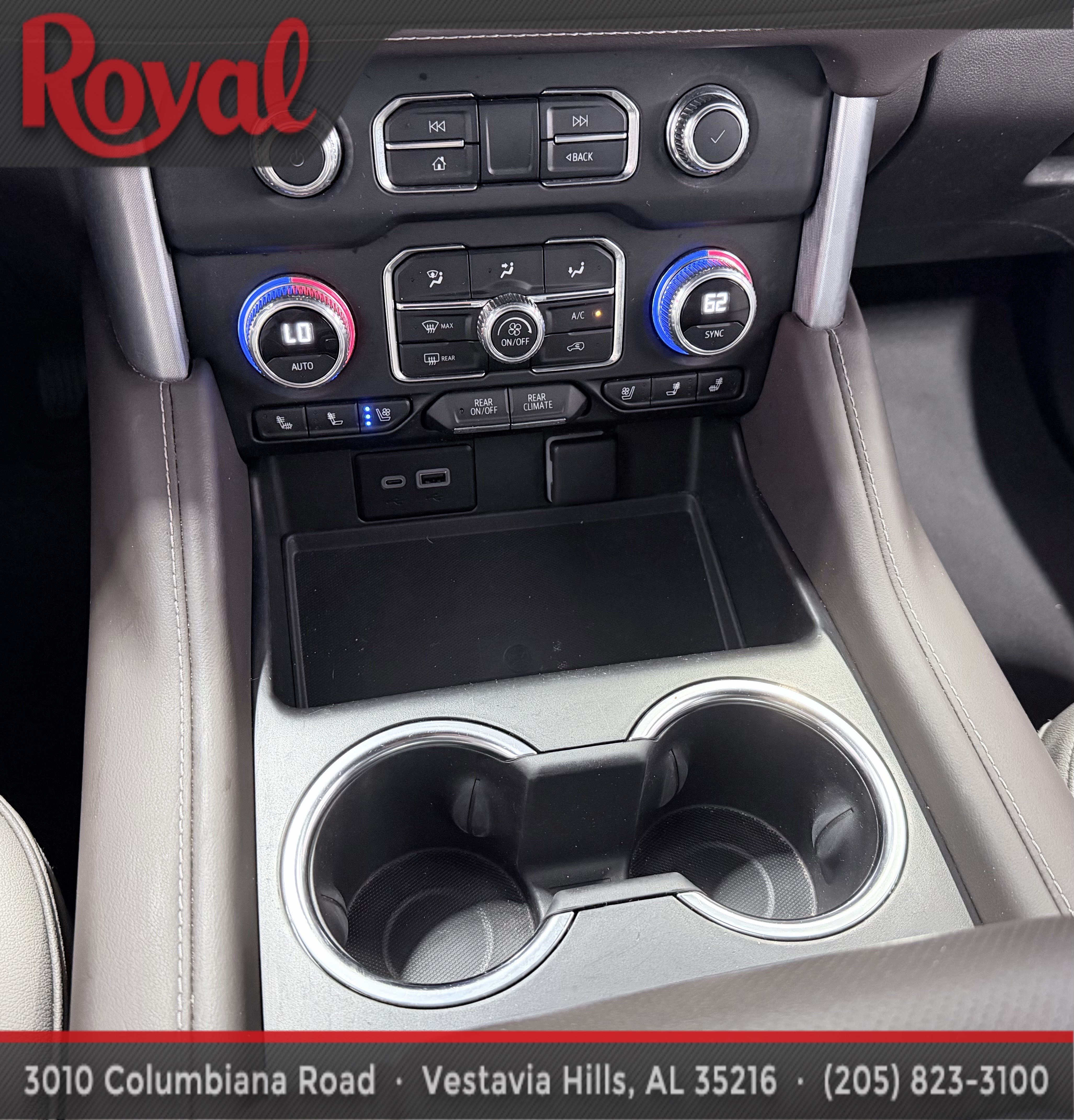 Used 2024 GMC Yukon XL SLT w/ SLT Luxury Package RWD image 26