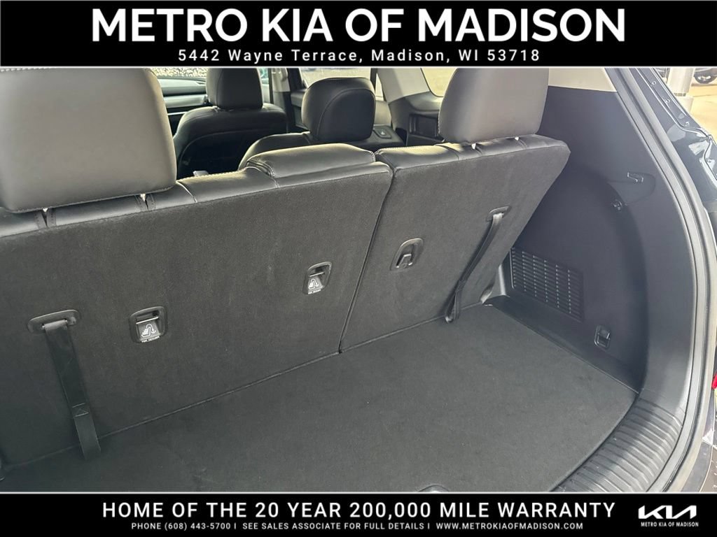 Used 2025 Kia Telluride S AWD/4WD image 38