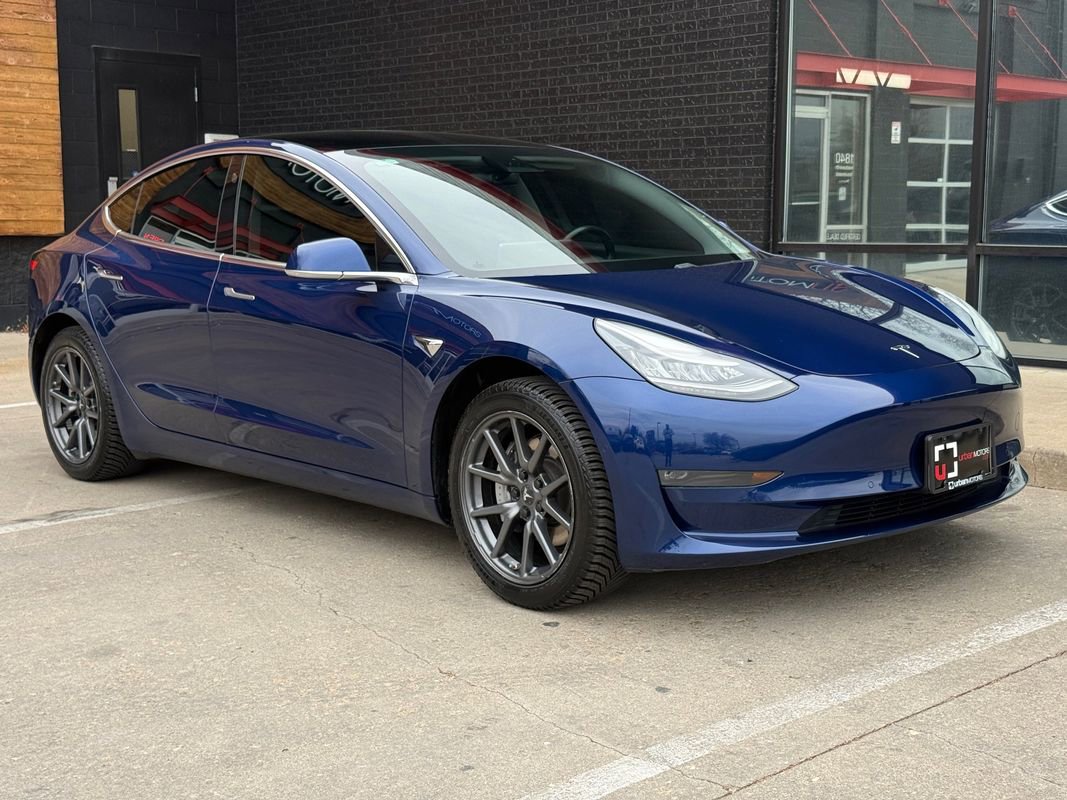 Used 2019 Tesla Model 3 Standard Range Plus RWD image 9