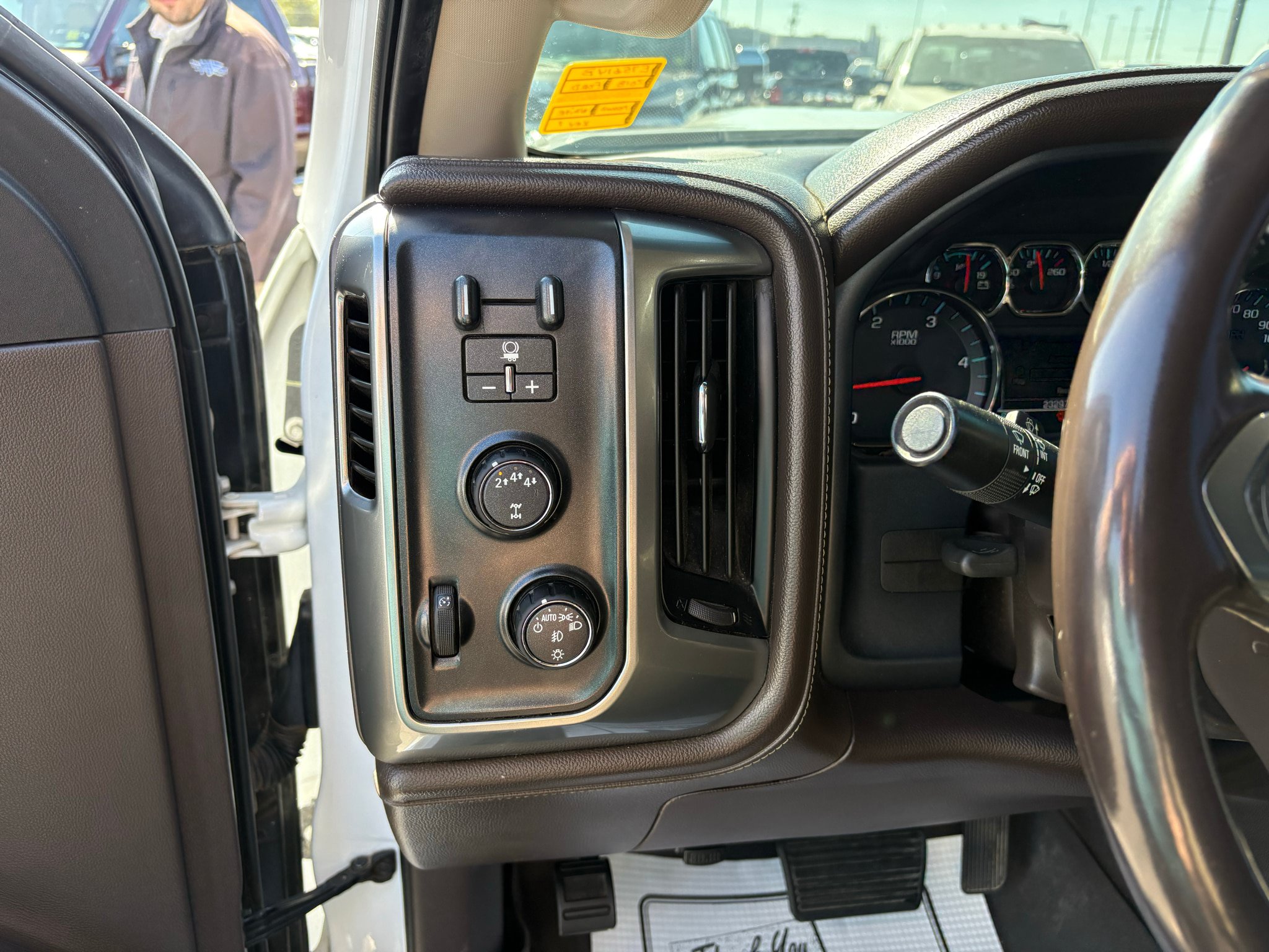 Used 2018 Chevrolet Silverado 2500 LTZ w/ Duramax Plus Package AWD/4WD image 10