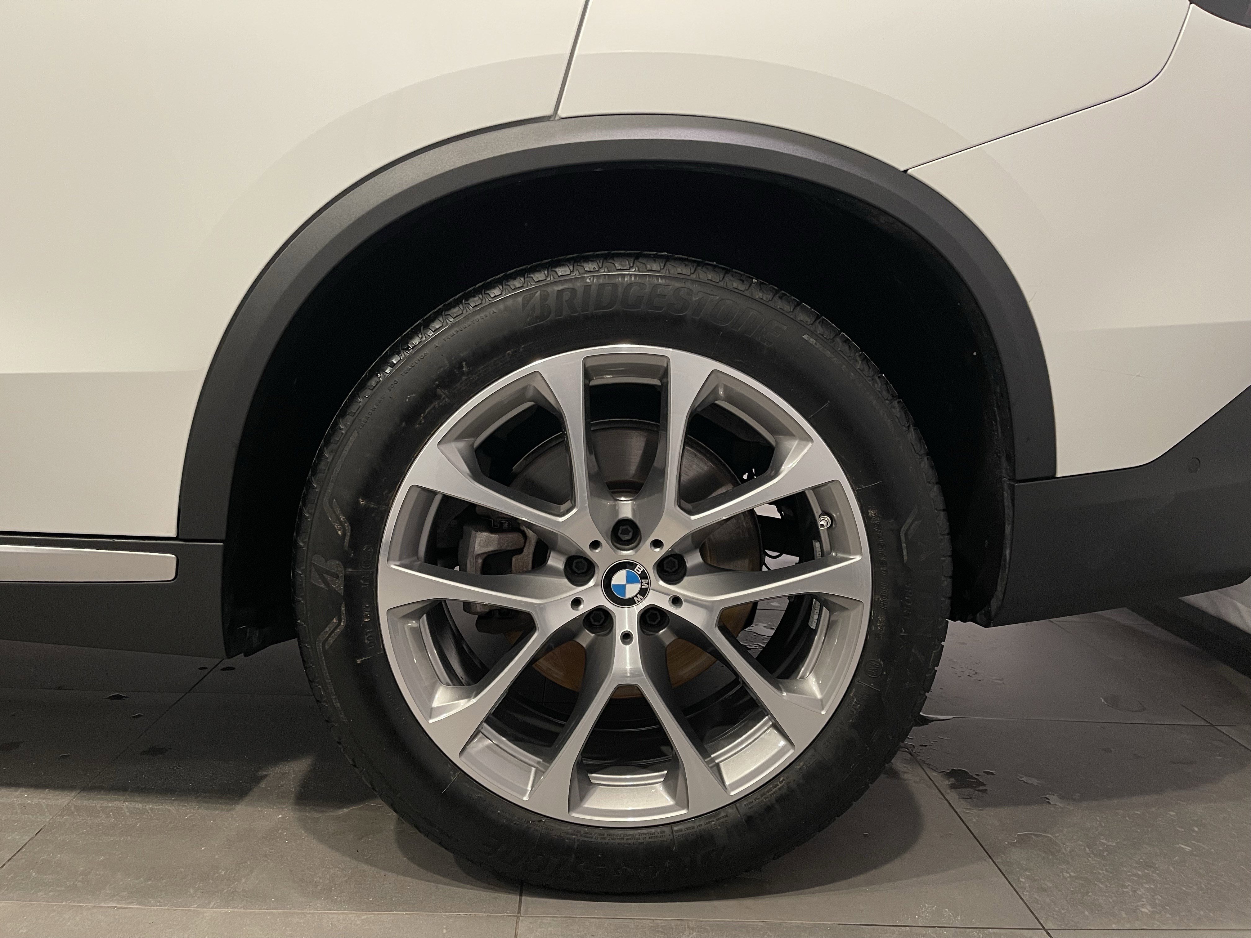 Used 2024 BMW X5 xDrive40i image 9