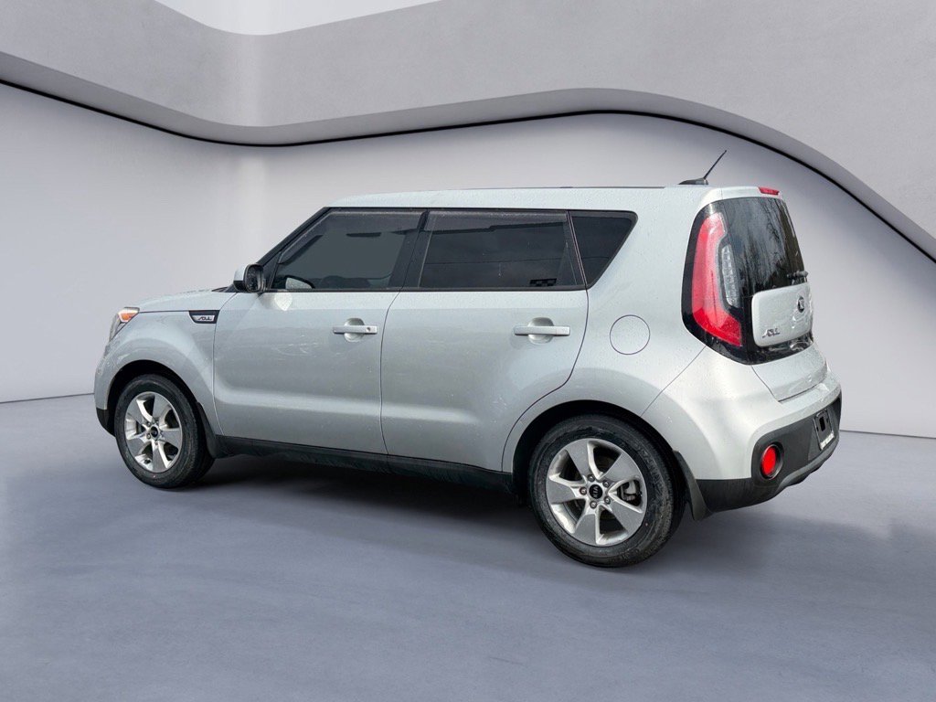 Used 2018 Kia Soul image 3