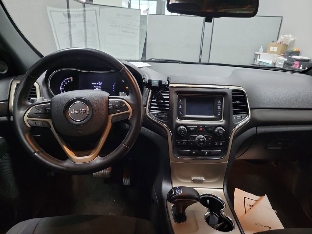 Used 2014 Jeep Grand Cherokee Laredo w/ Quick Order Package 23E image 3