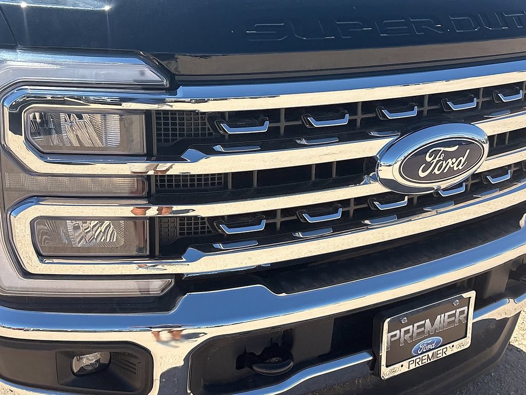 New 2026 Ford F250 Lariat w/ Chrome Package AWD/4WD image 13