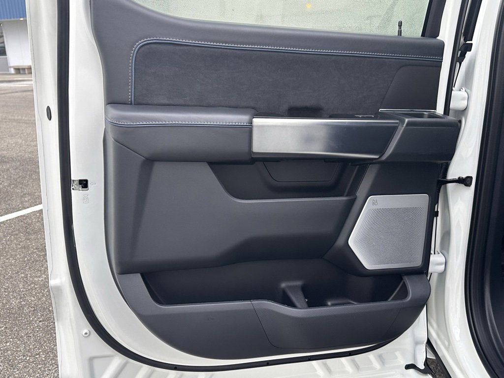 New 2025 Ford F150 Platinum w/ Equipment Group 702A High image 13