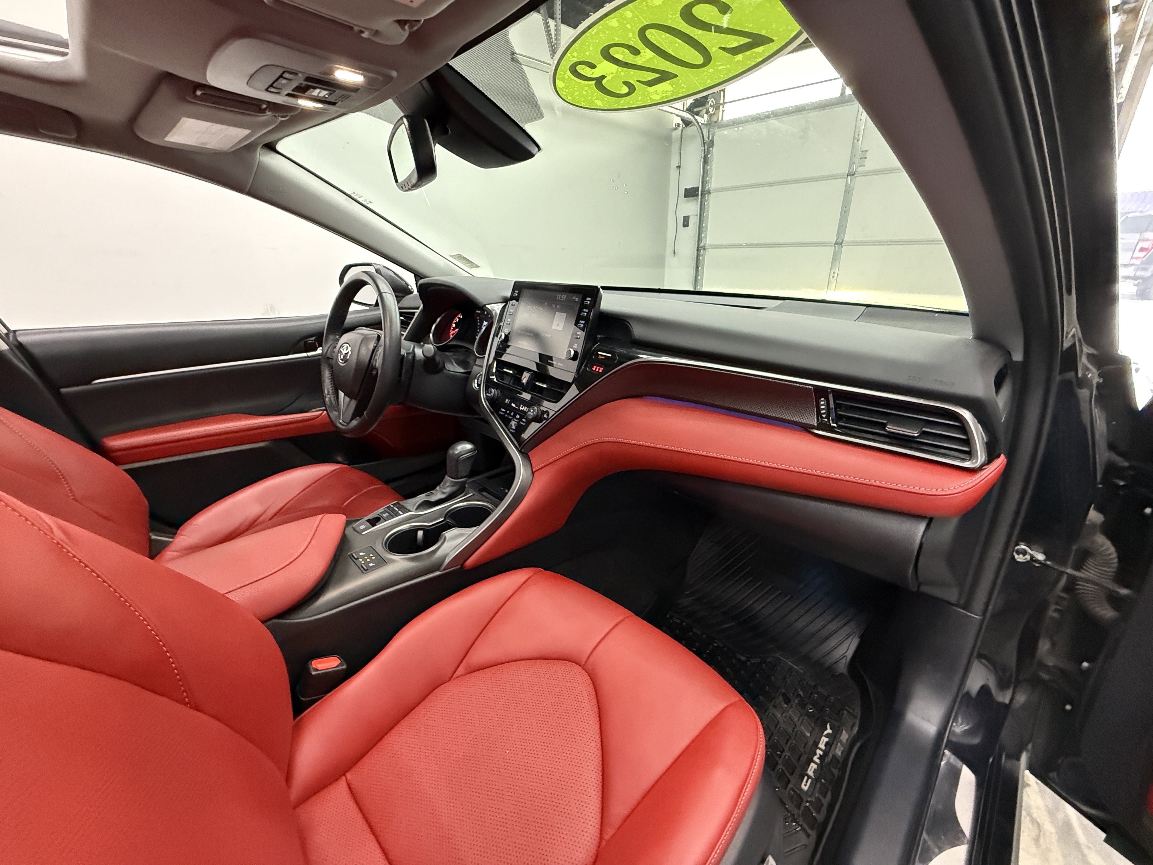 Used 2023 Toyota Camry XSE image 23