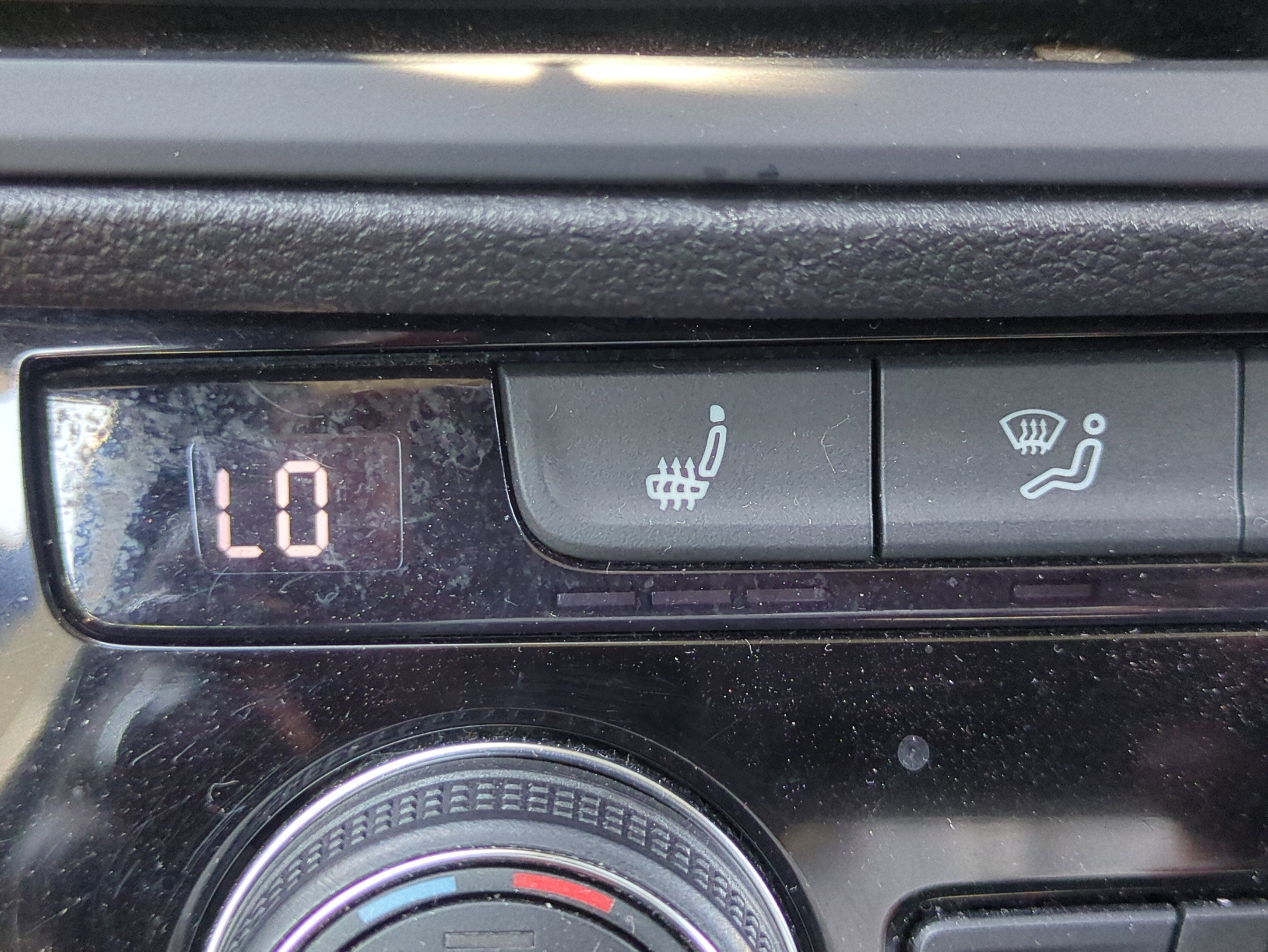 Used 2024 Volkswagen Jetta SE image 22