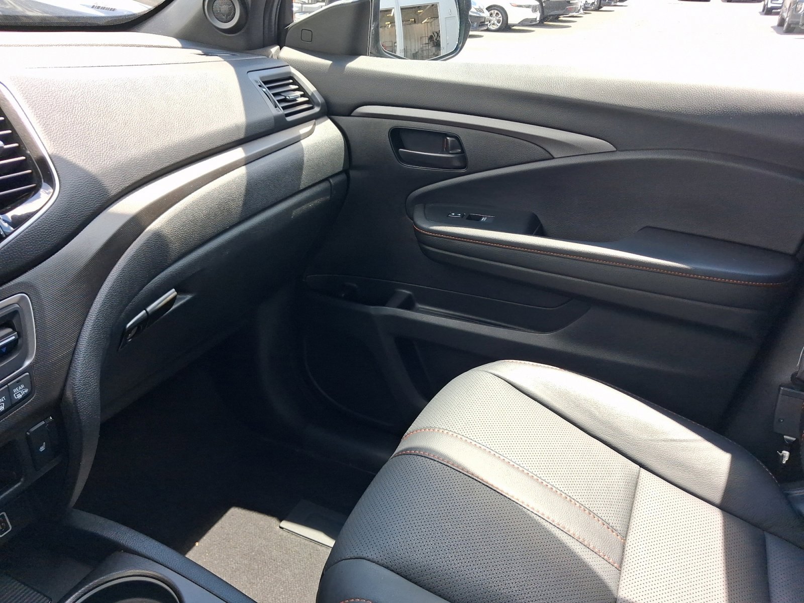 Used 2023 Honda Passport TrailSport image 21