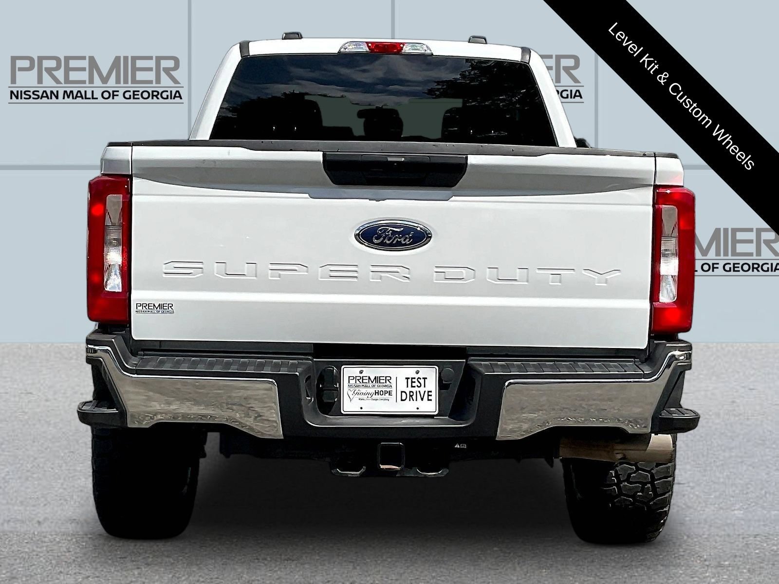 Used 2026 Ford F250 XLT AWD/4WD image 6