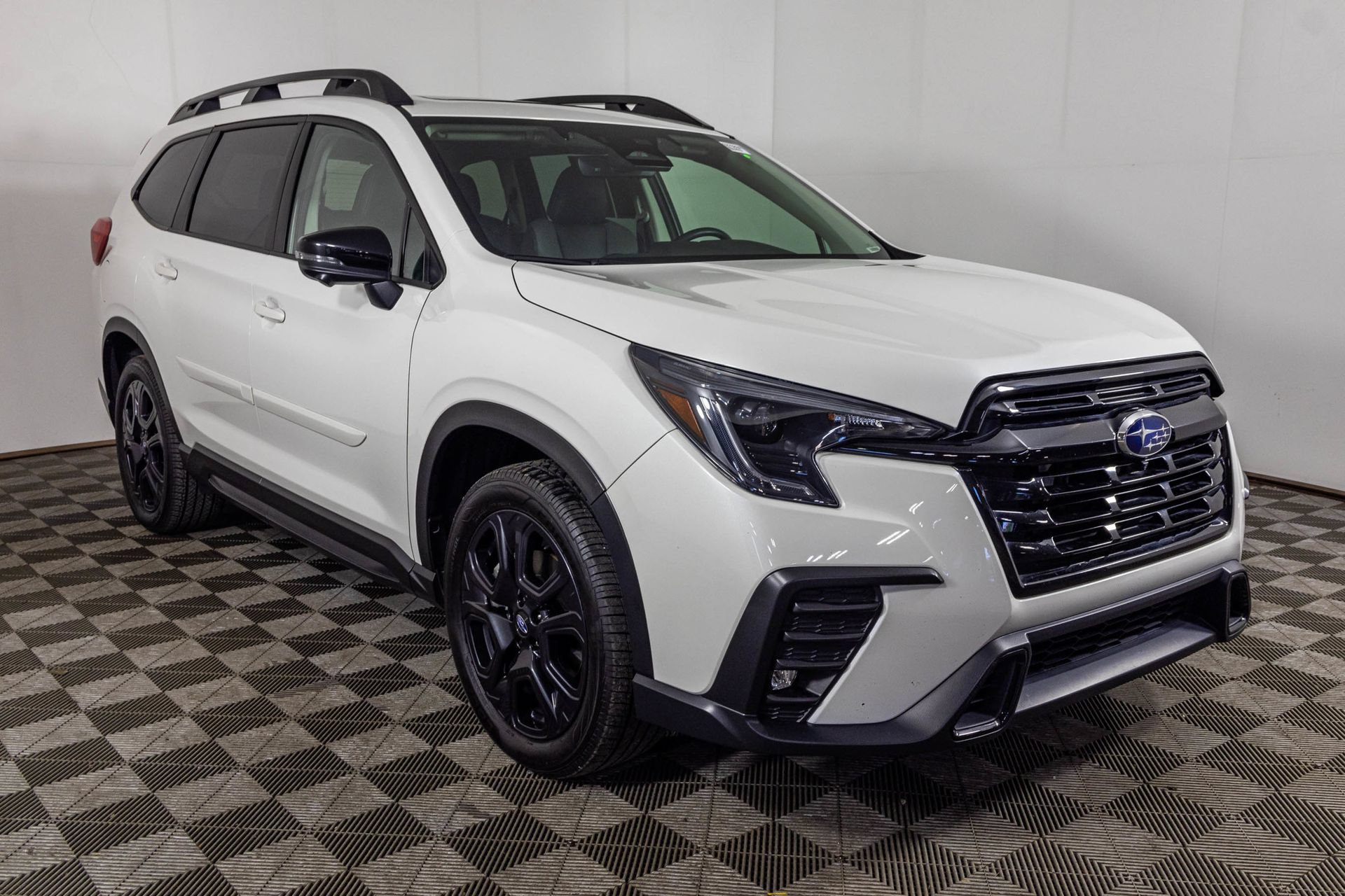 Used 2023 Subaru Ascent Onyx Edition Limited AWD/4WD image 16