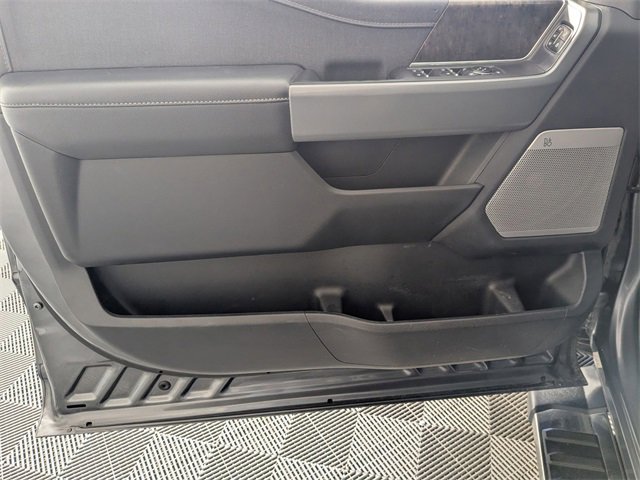 Used 2023 Ford F150 Lariat w/ Trailer Tow Package image 10