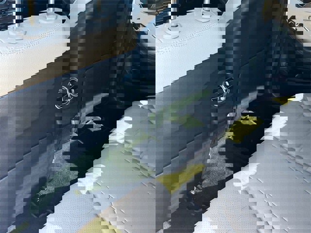 Used 2020 Mercedes-Benz C 300 4MATIC Sedan image 15