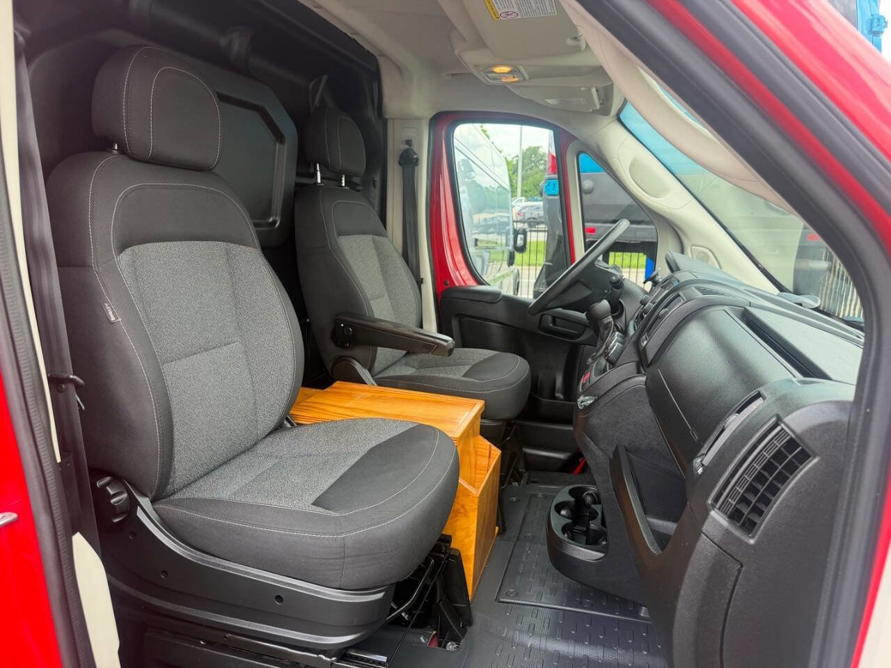 Used 2019 RAM ProMaster 3500 w/ Interior Convenience Group FWD image 20