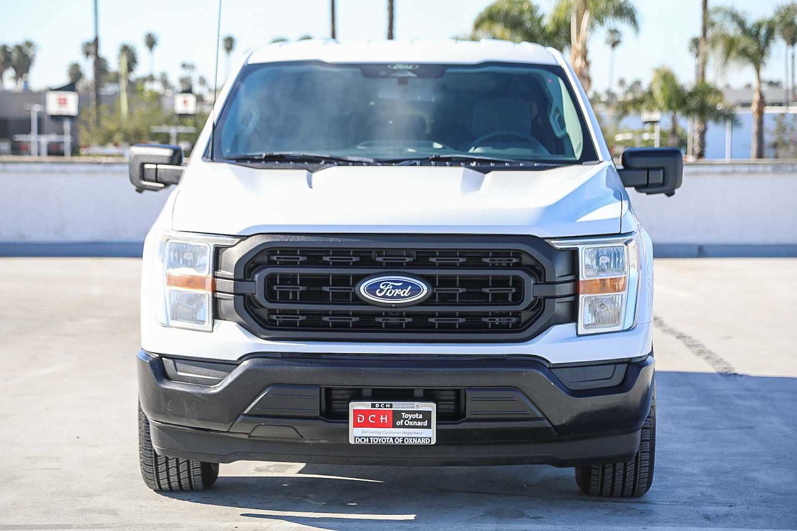 Used 2022 Ford F150 XL w/ Trailer Tow Package image 3