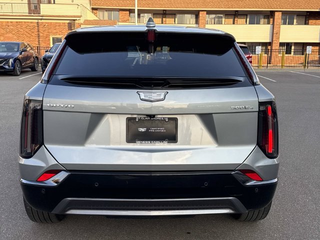 Certified 2025 Cadillac Optiq Sport 2 w/ LPO, Floor Liner Package AWD/4WD image 7