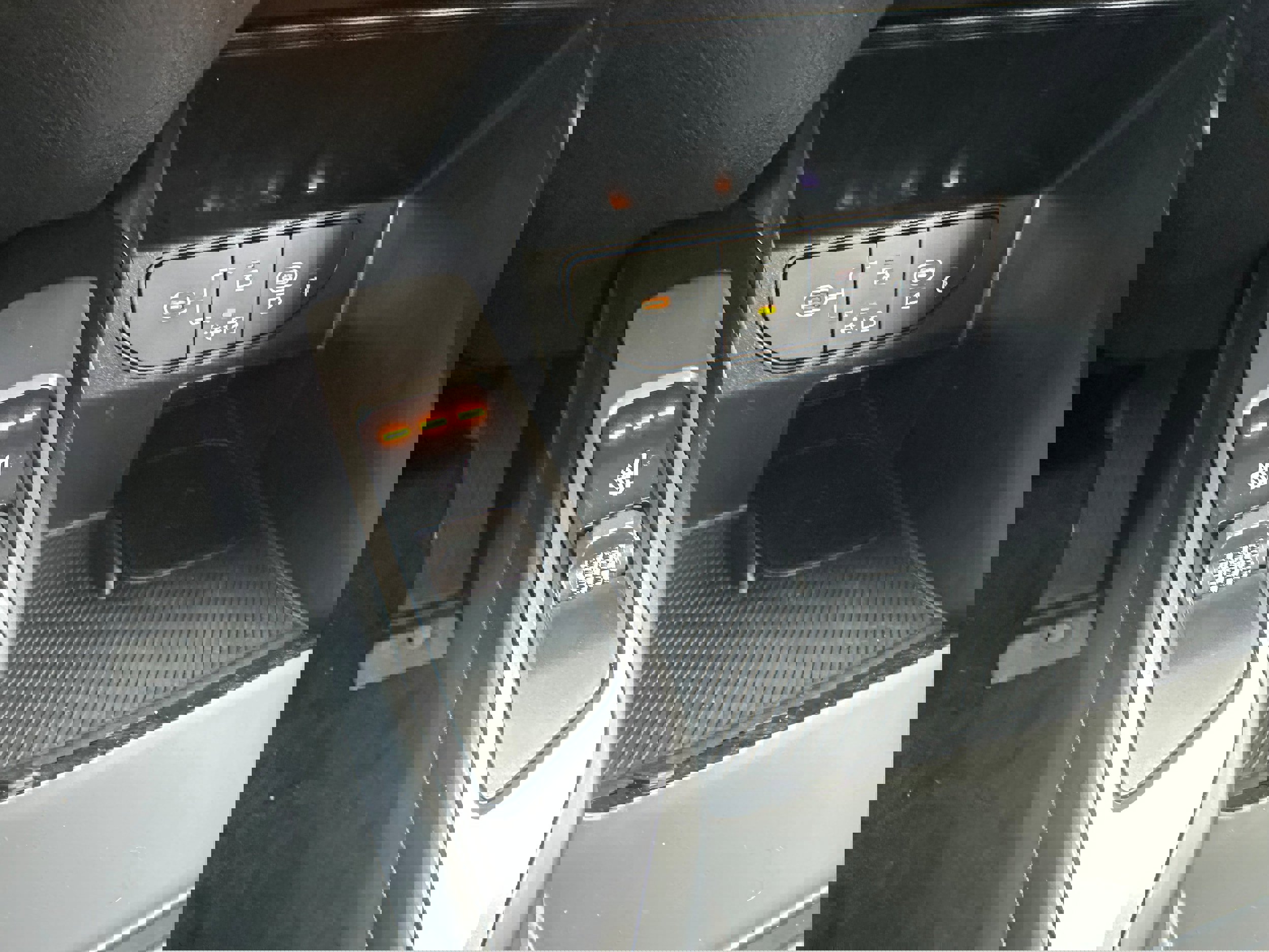 New 2026 Kia Sorento S image 34