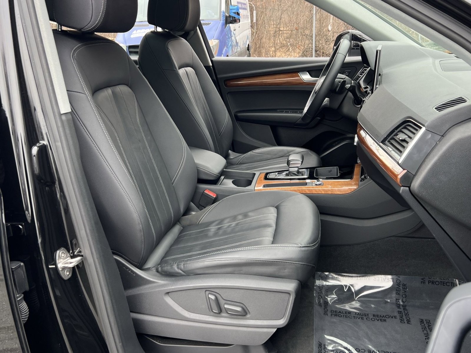 Used 2023 Audi Q5 2.0T Premium w/ Convenience Package image 26