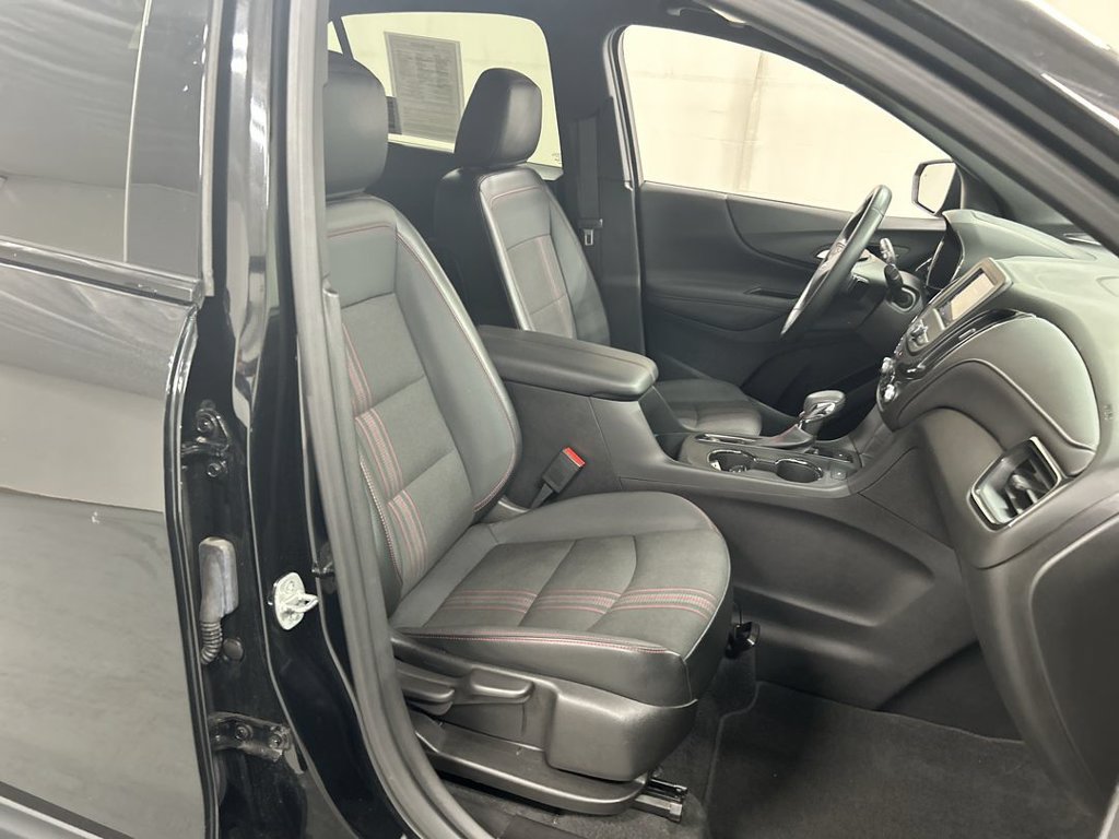 Certified 2023 Chevrolet Equinox RS AWD/4WD image 22