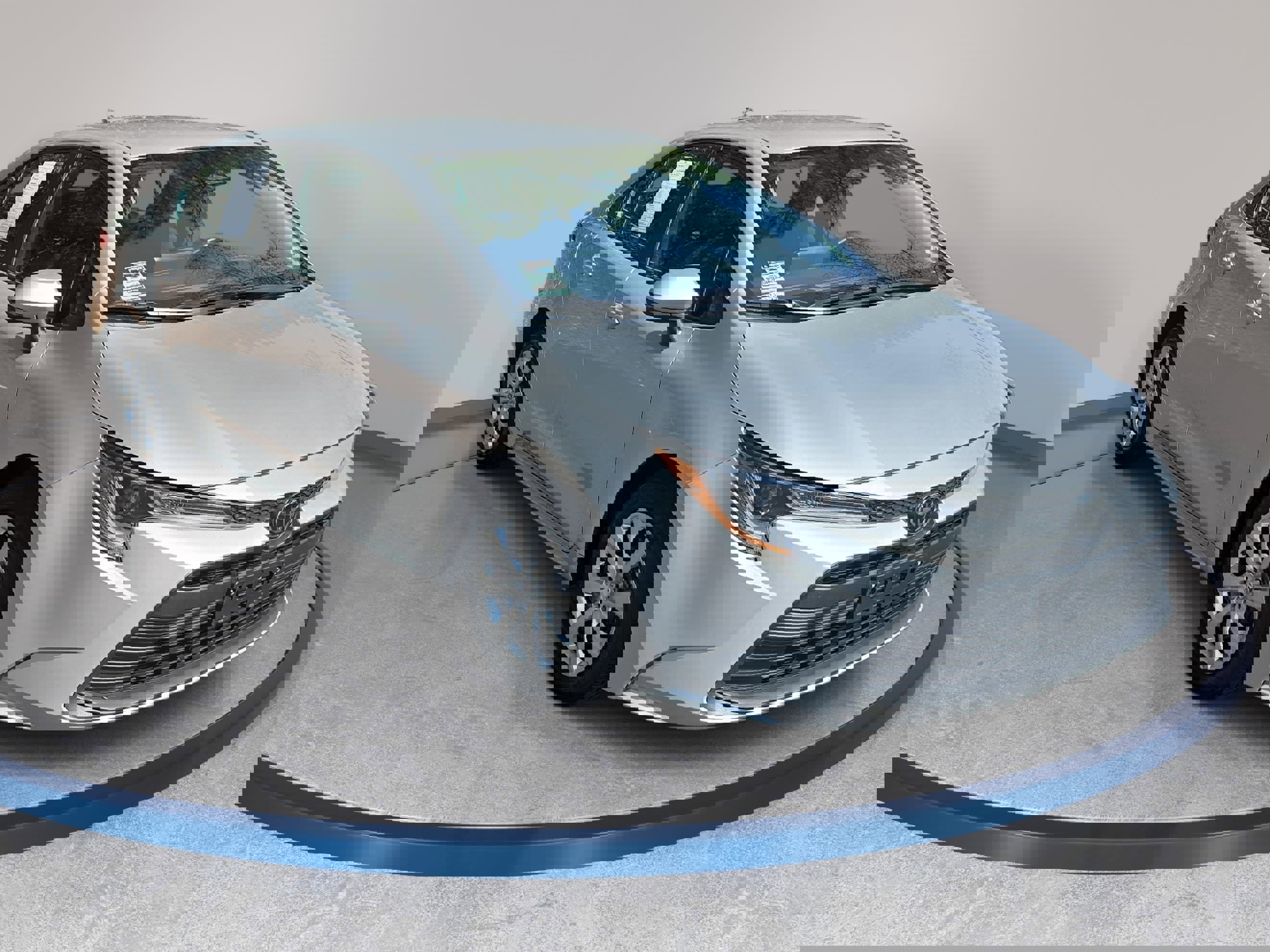 Used 2024 Toyota Corolla LE image 3