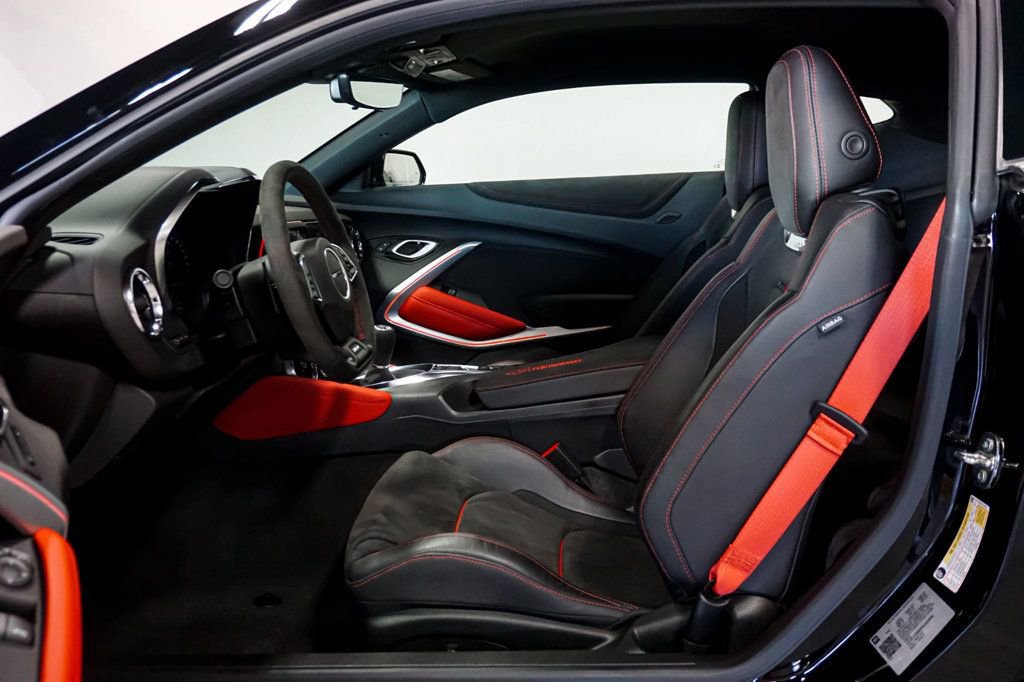 Used 2023 Chevrolet Camaro ZL1 image 8
