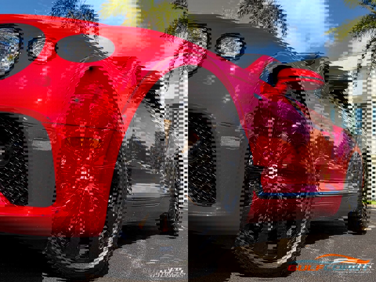 Used 2024 Bentley Continental GT V8 image 11