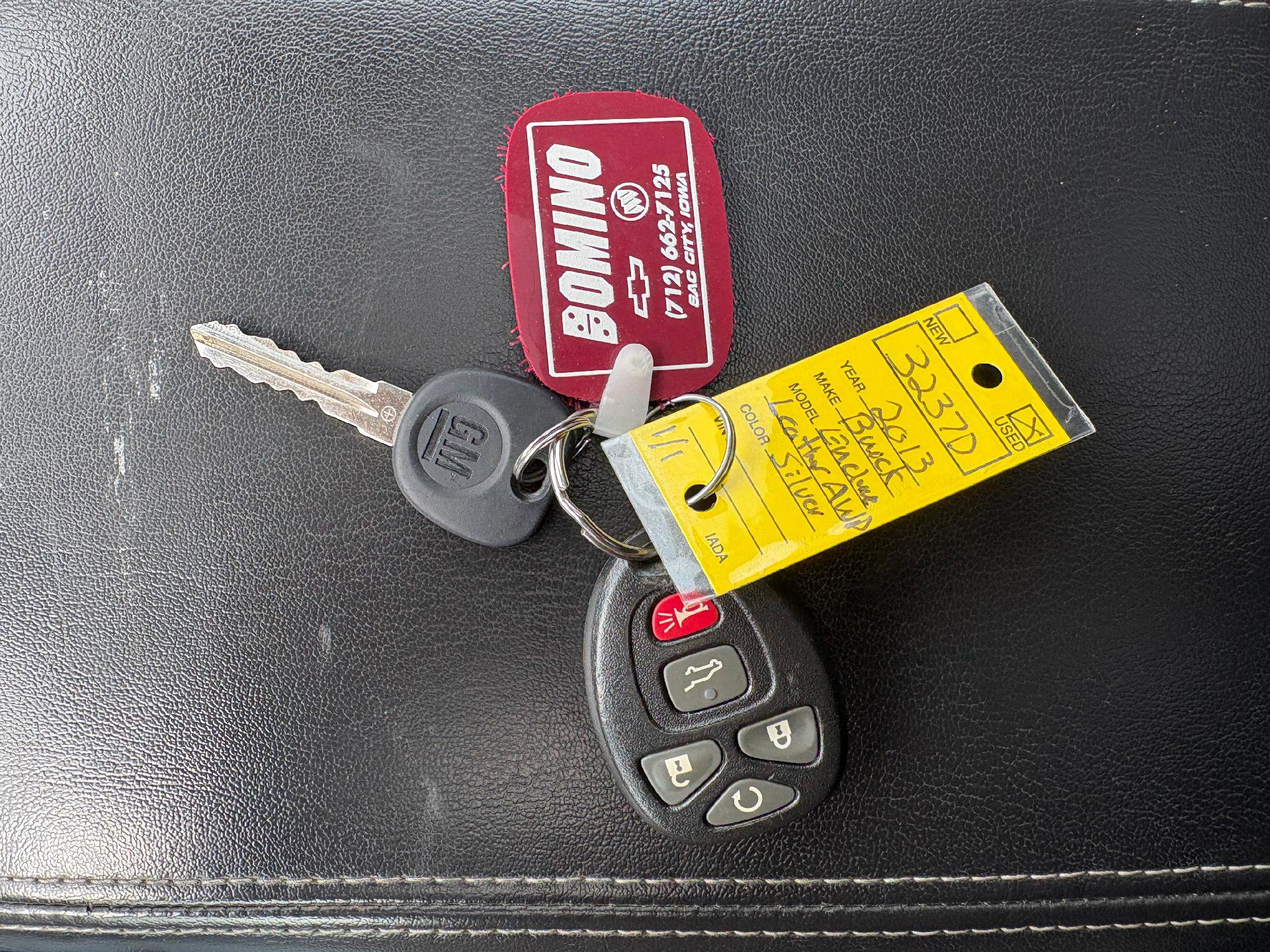 Used 2013 Buick Enclave Leather image 28