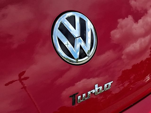 Used 2019 Volkswagen Beetle 2.0T S FWD image 25