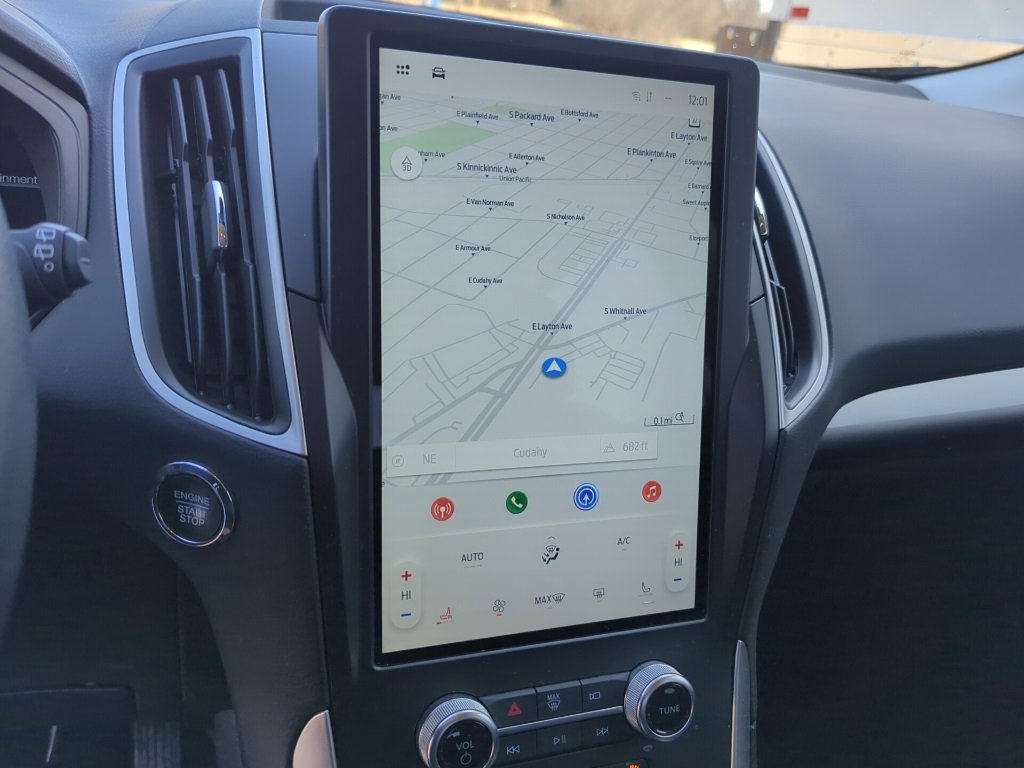 Certified 2024 Ford Edge SEL image 21