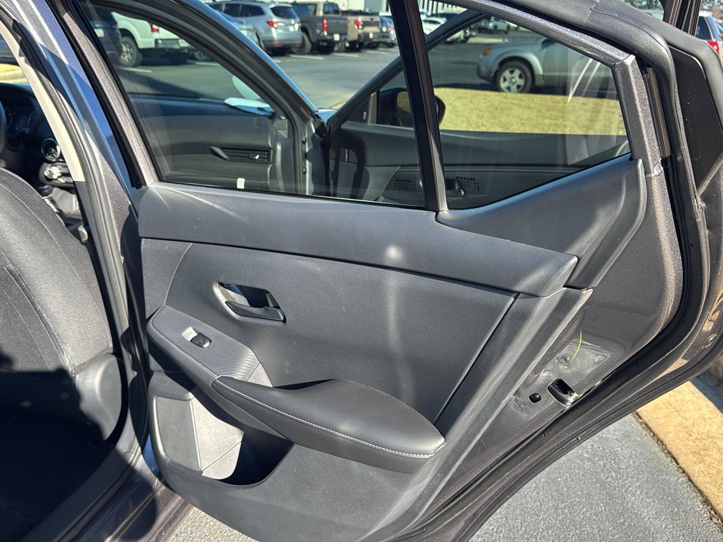 Used 2025 Nissan Sentra S image 13