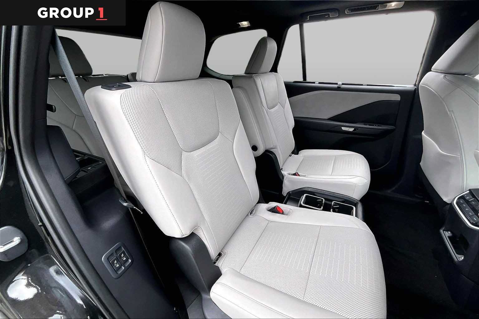 Certified 2026 Lexus TX 350 AWD w/ Technology Package image 17