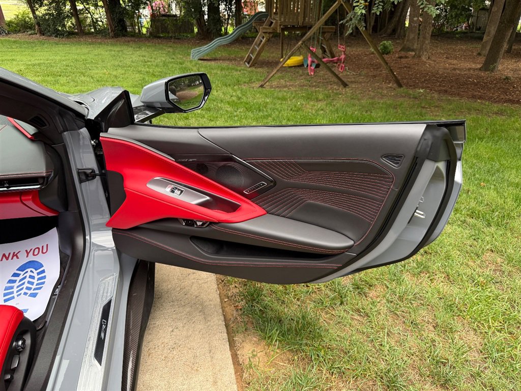 Used 2025 Chevrolet Corvette ZR1 w/ ZR1 Carbon Fiber Aero Package image 67