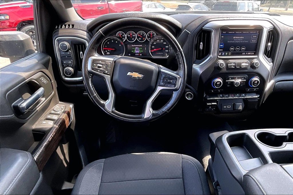 Used 2022 Chevrolet Silverado 2500 LT w/ Convenience Package AWD/4WD image 5