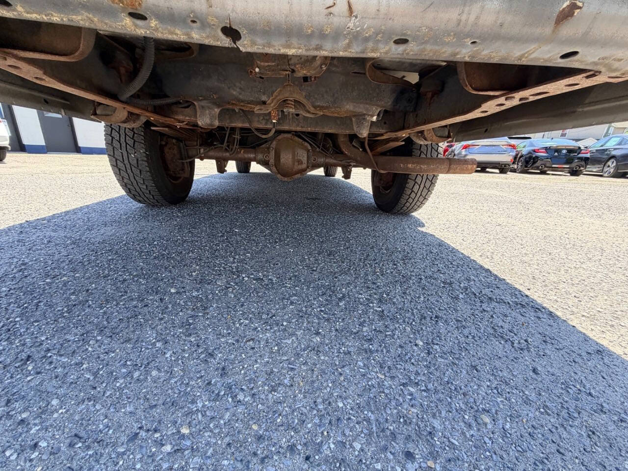 Used 2006 Ford E-350 and Econoline 350 XL RWD image 19