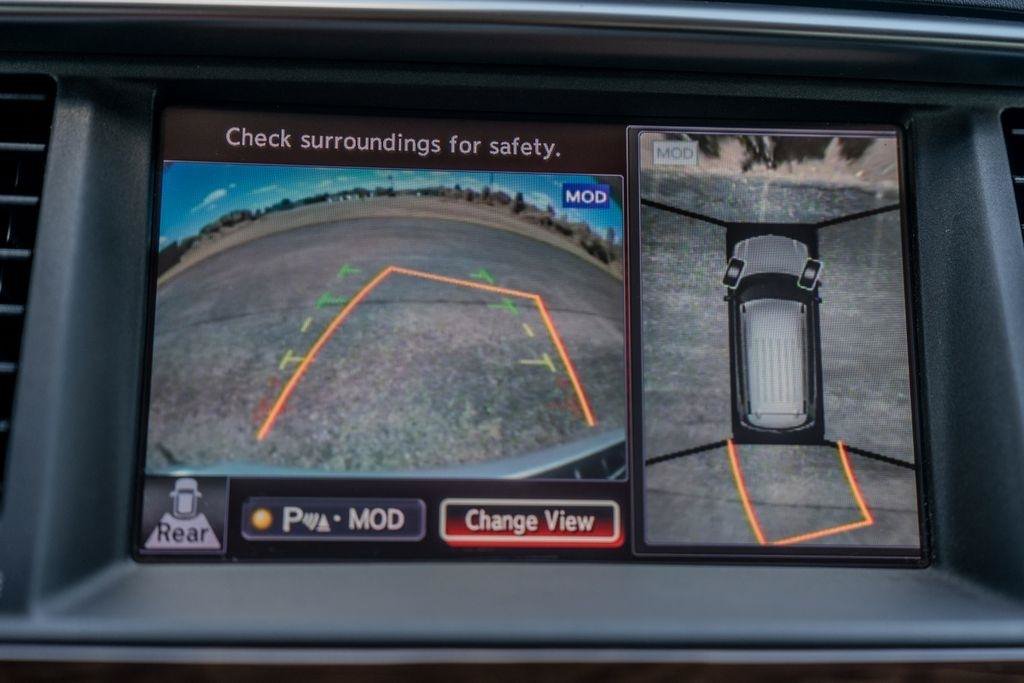 Used 2017 Nissan Armada Platinum w/ Captain Seat Package RWD image 34
