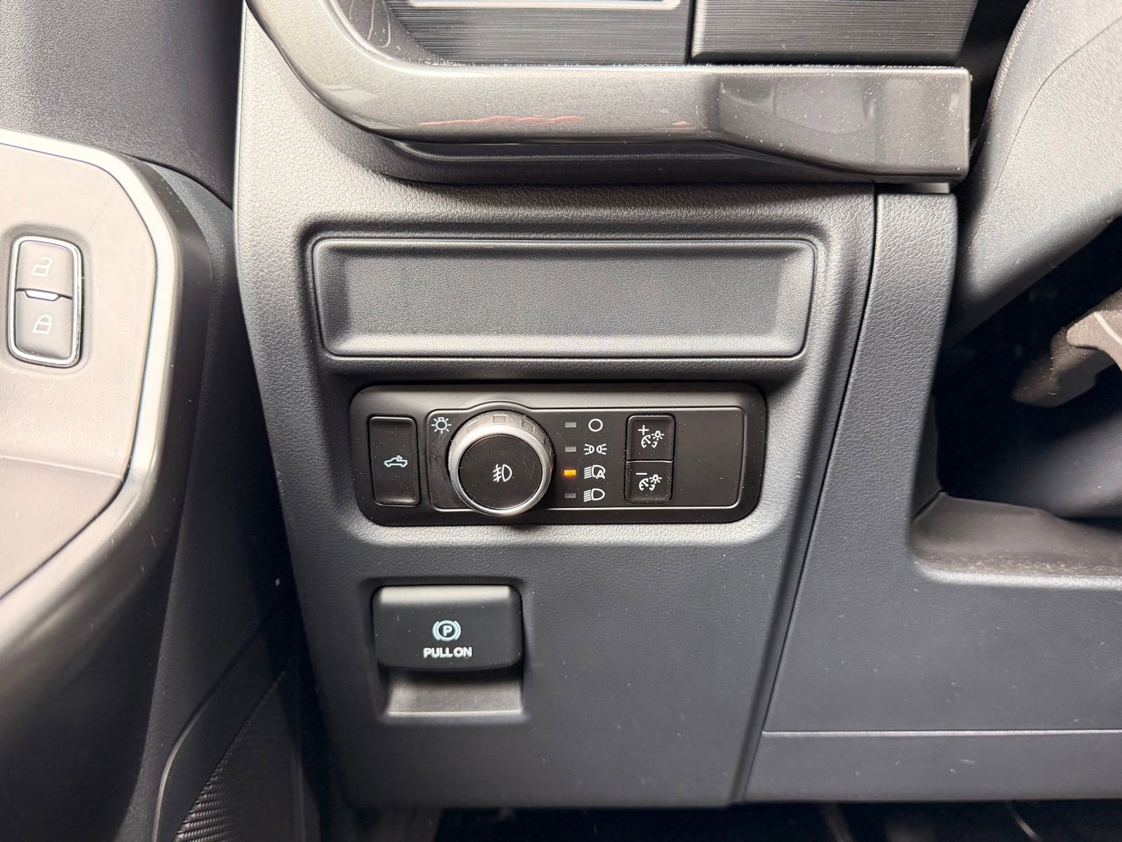 Used 2024 Ford F150 STX RWD image 18