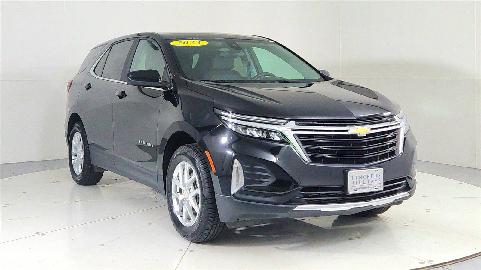 Used 2023 Chevrolet Equinox LT
