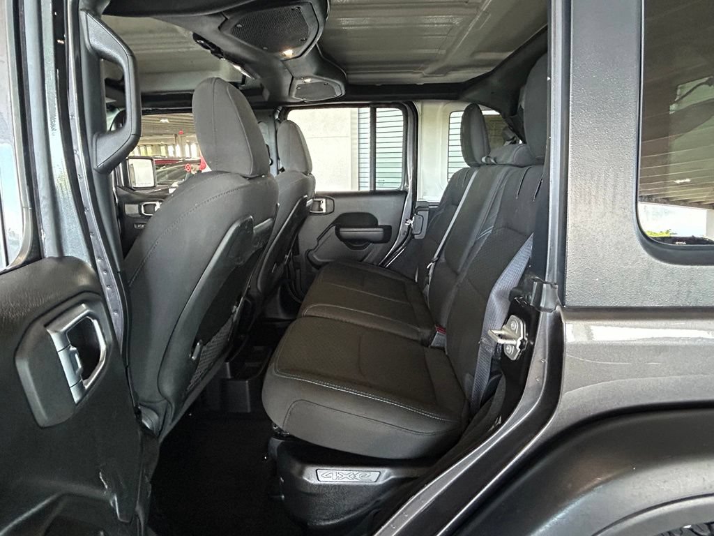 Used 2024 Jeep Wrangler Unlimited Rubicon 4xe AWD/4WD image 45