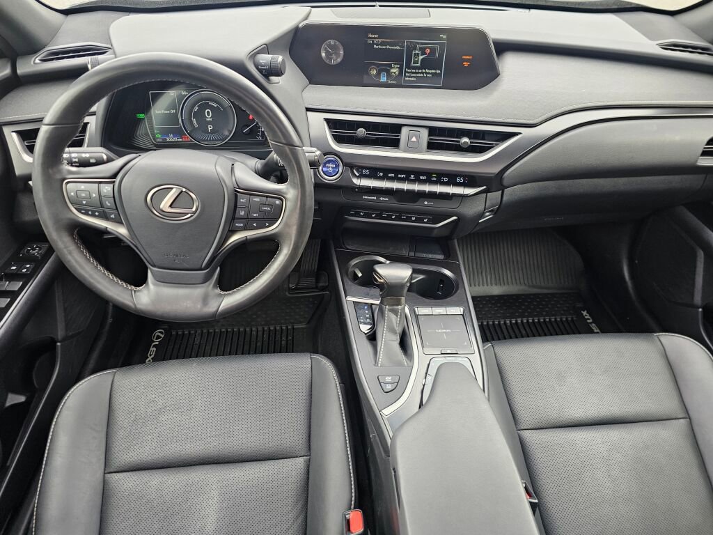 Used 2019 Lexus UX 250h w/ Premium Package image 23