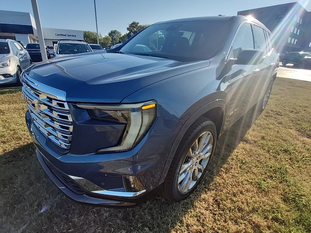 New 2026 GMC Acadia Denali w/ Super Cruise Package image 7