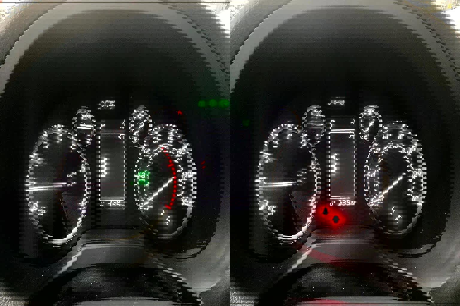 Used 2021 Lexus GX 460 Premium w/ Accessory Package image 26