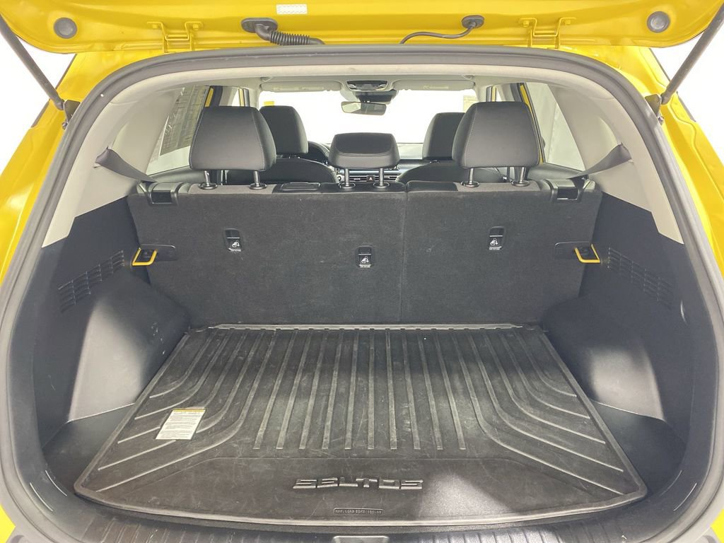 Used 2022 Kia Seltos Nightfall Edition image 24