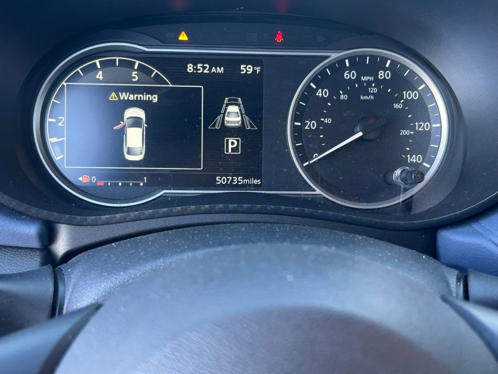 Used 2023 Nissan Versa SV image 15
