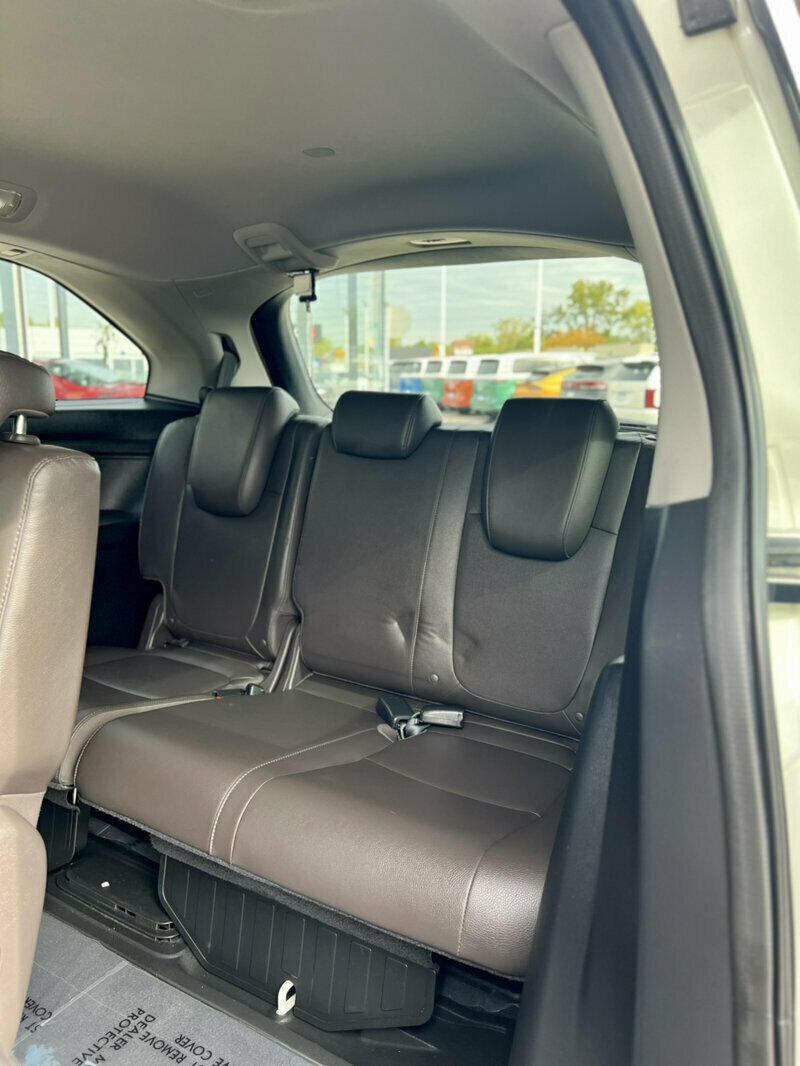 Used 2018 Honda Odyssey EX-L image 16