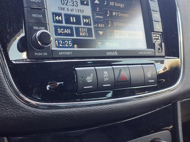 Used 2012 Chrysler 200 Limited FWD image 5