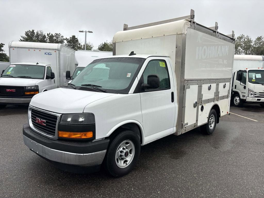 Used 2020 GMC Savana 3500 w/ Power Convenience Package RWD image 7